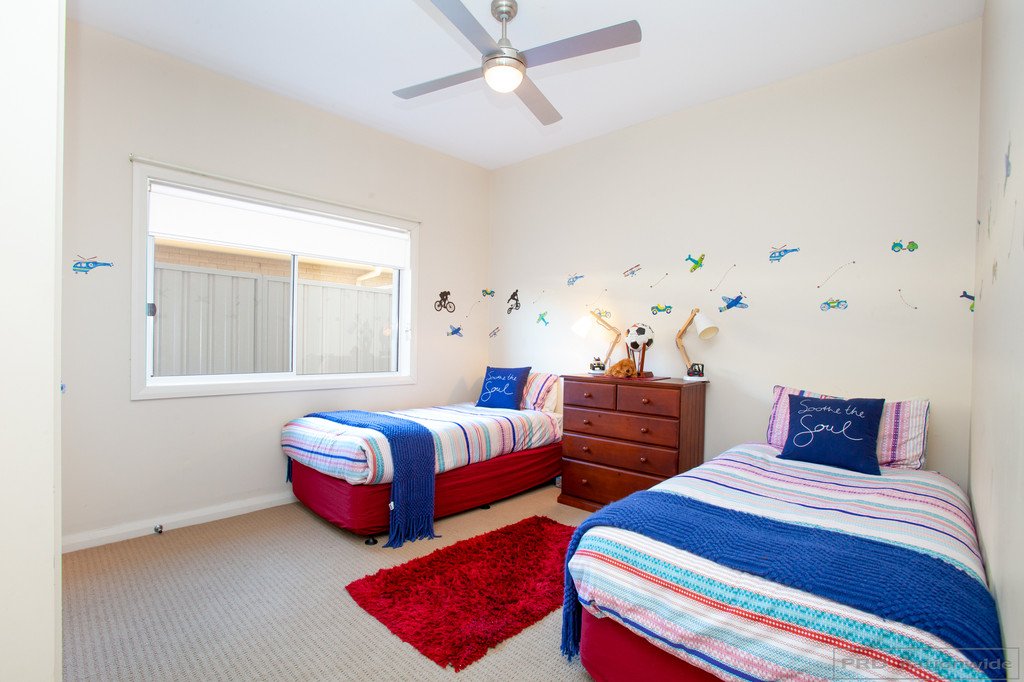 16 Anne Street HEDDON GRETA 18