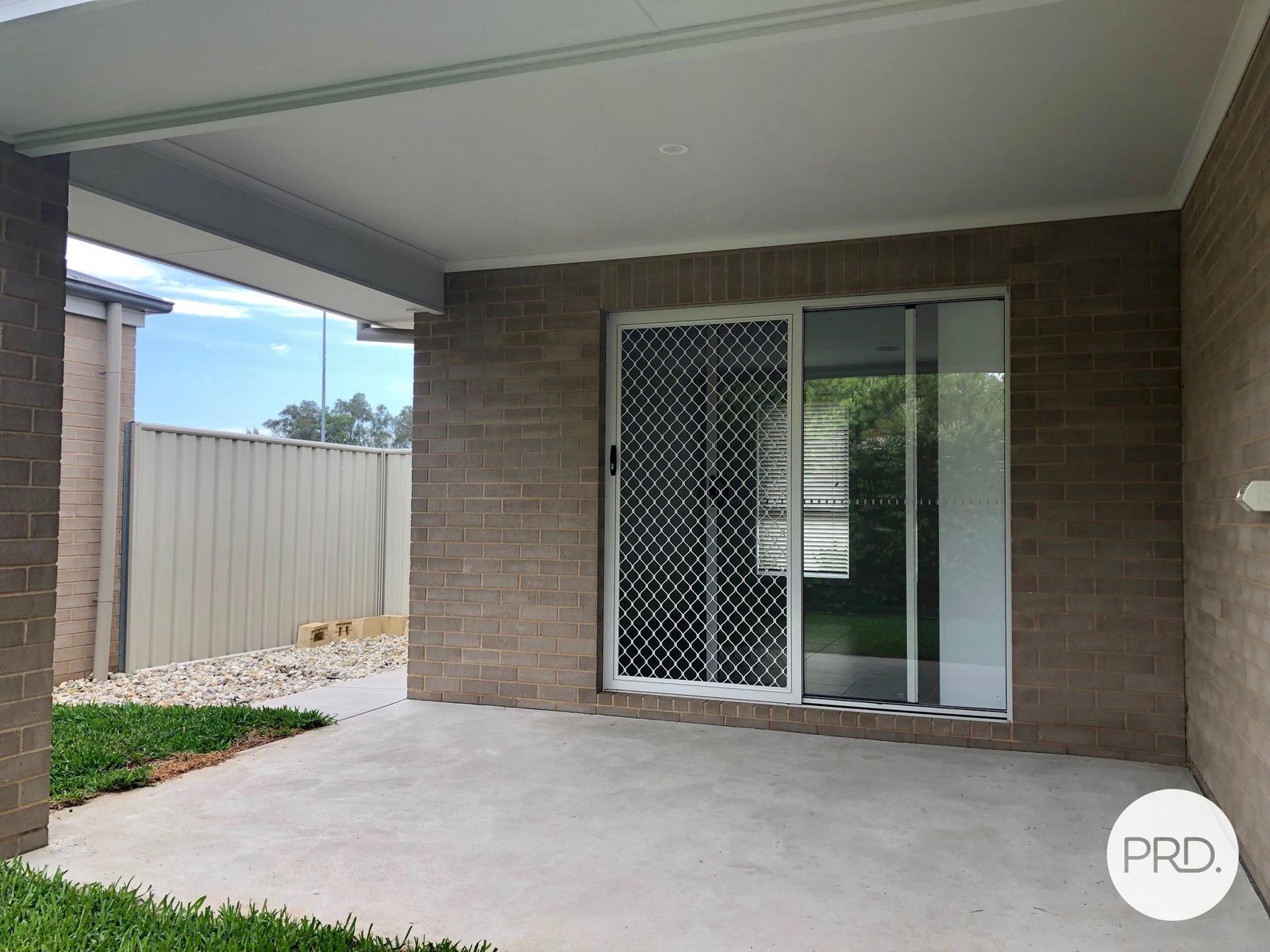 1/6 Annika Place NORTH ALBURY 7