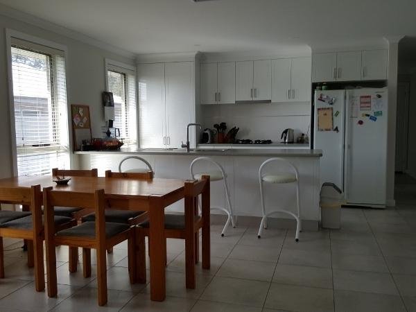 1/6 Annika Place NORTH ALBURY 4
