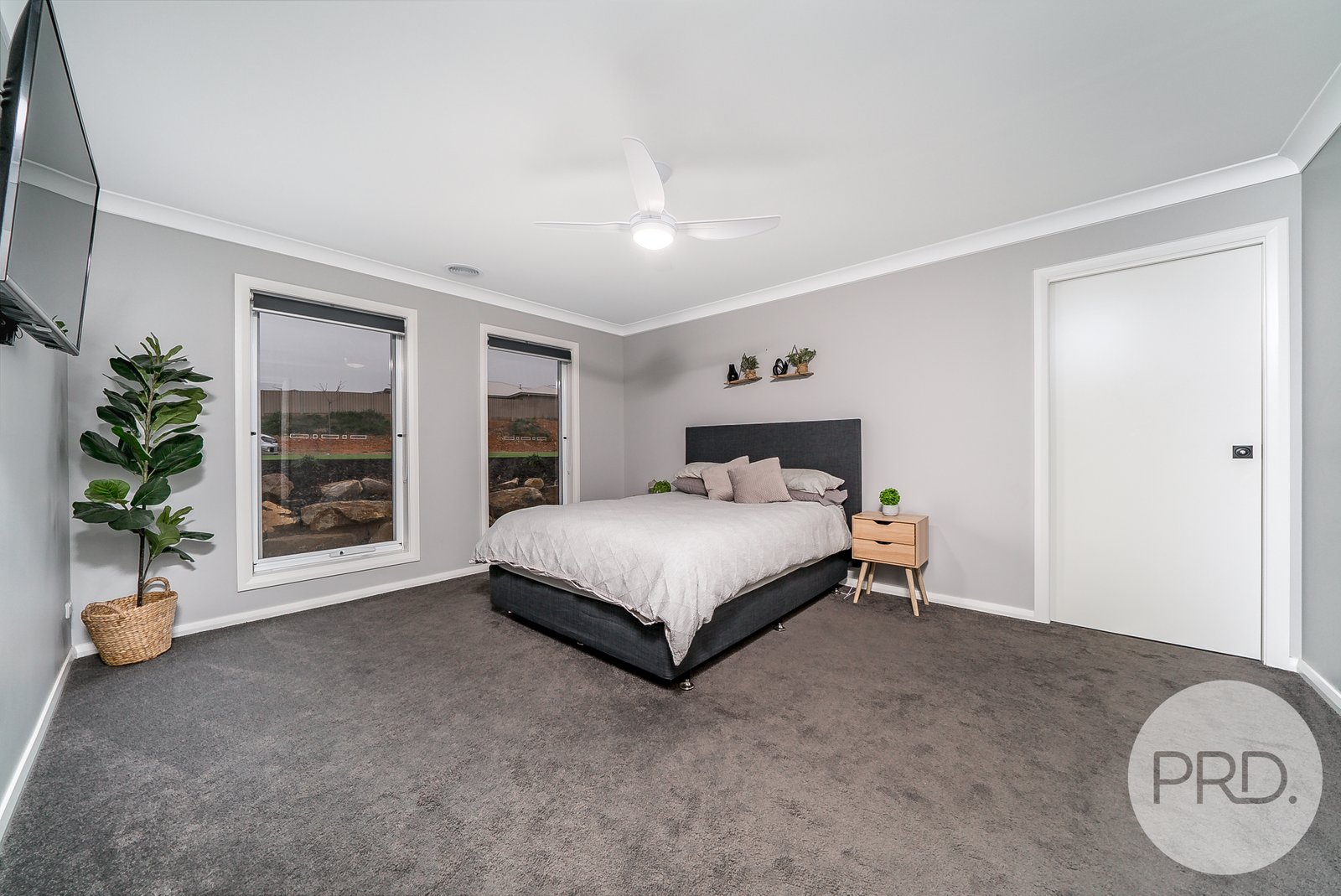 16 Ansett Street LLOYD 10