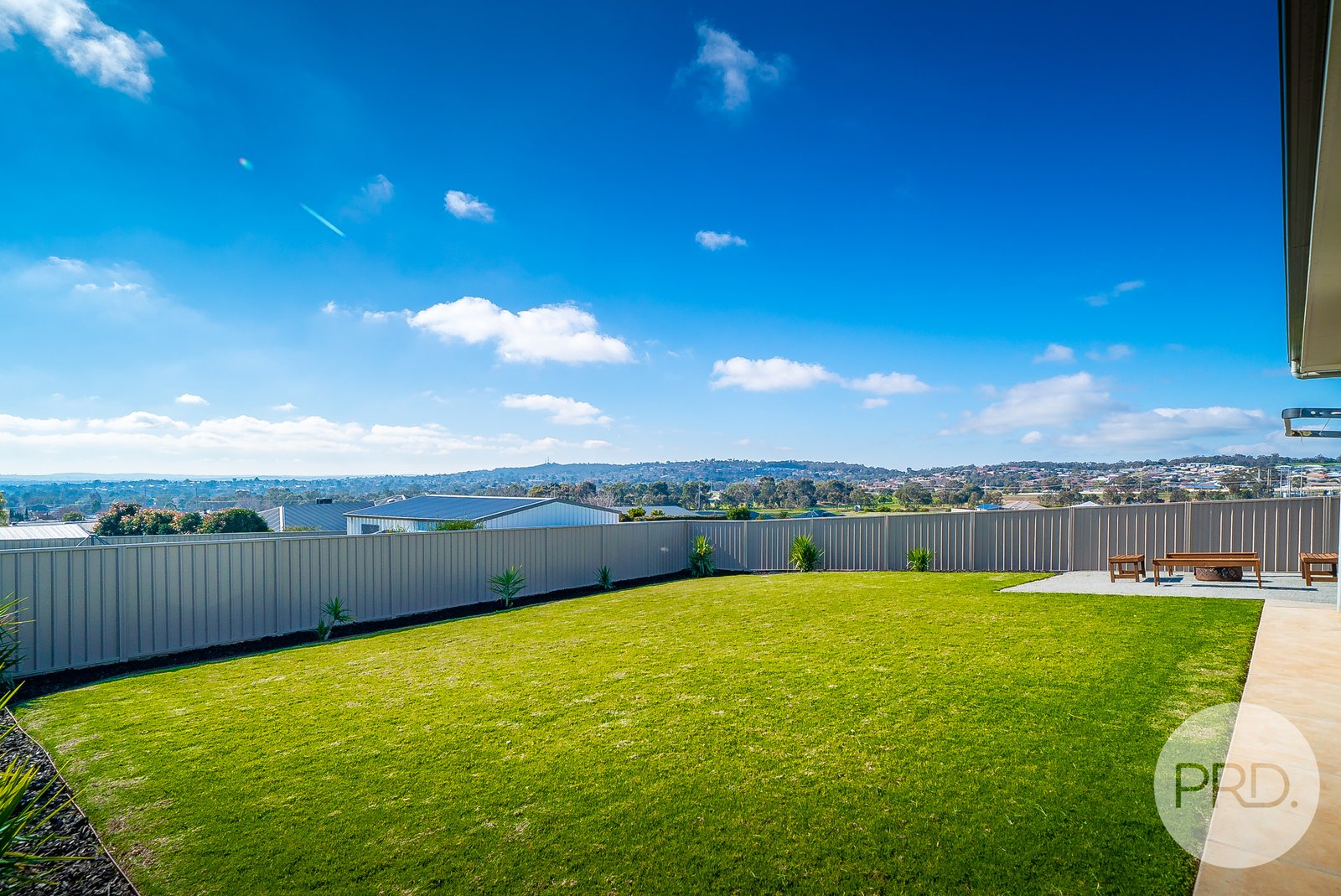 16 Ansett Street LLOYD 18