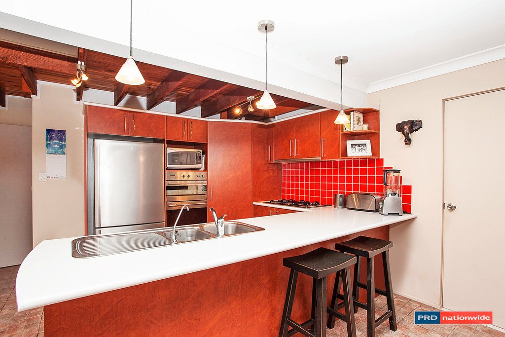 16 Anthony Drive BURLEIGH WATERS 3
