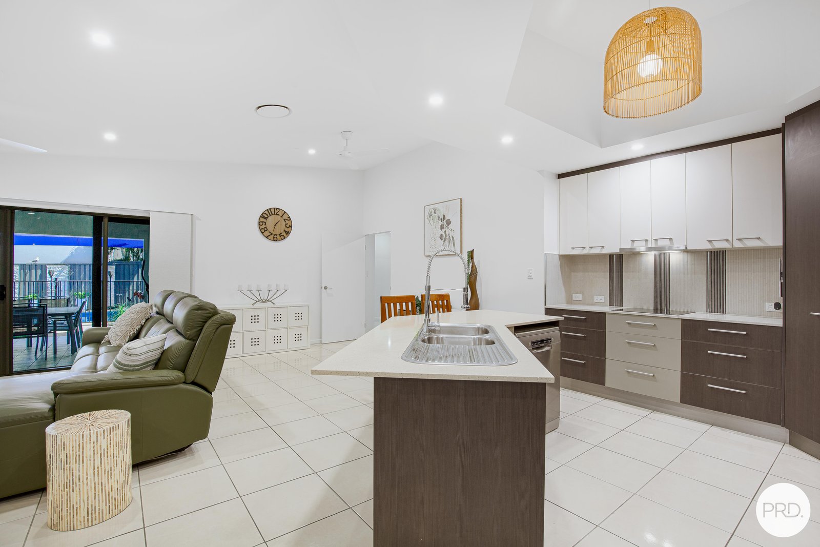 16 Argos Street OORALEA 7