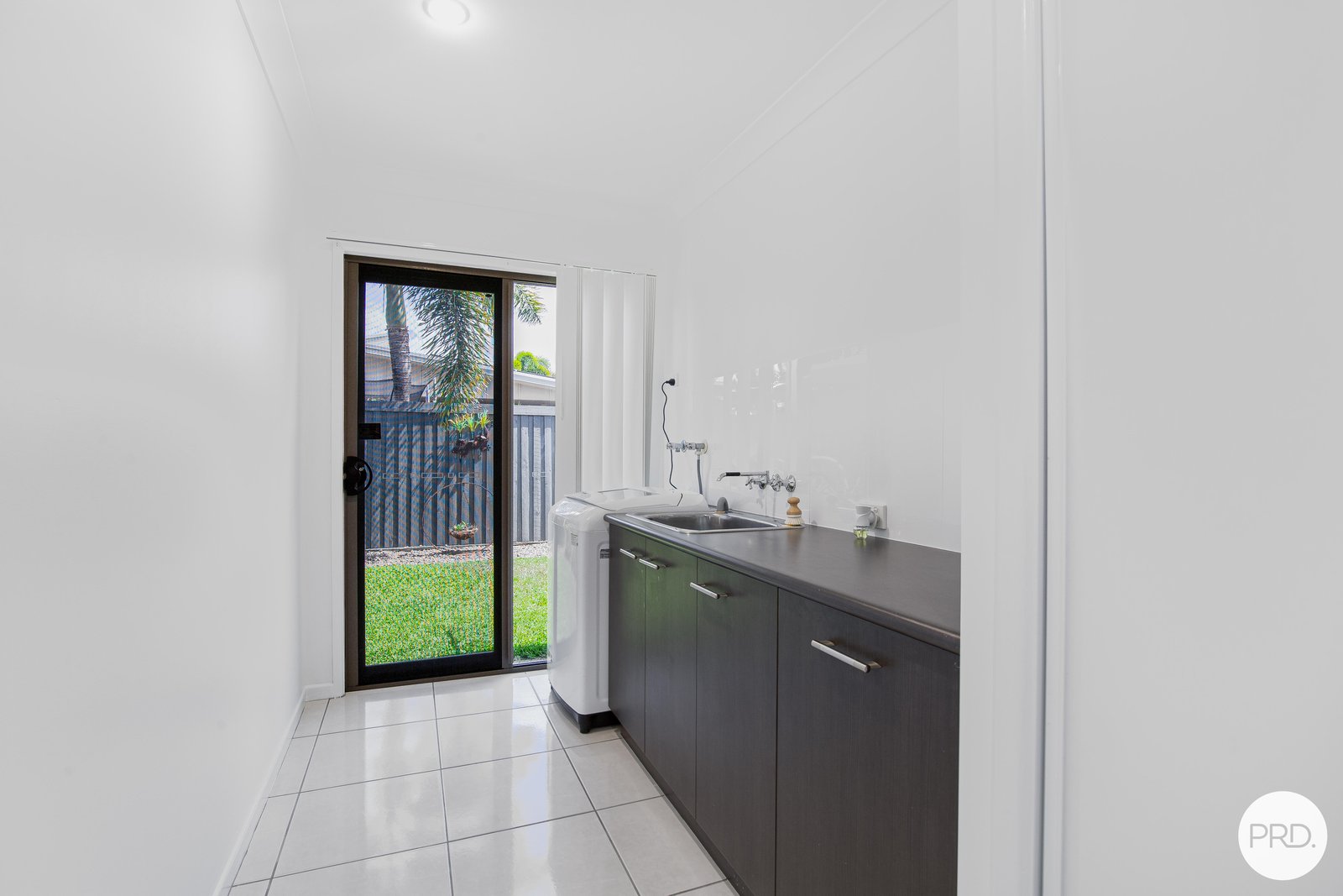 16 Argos Street OORALEA 16