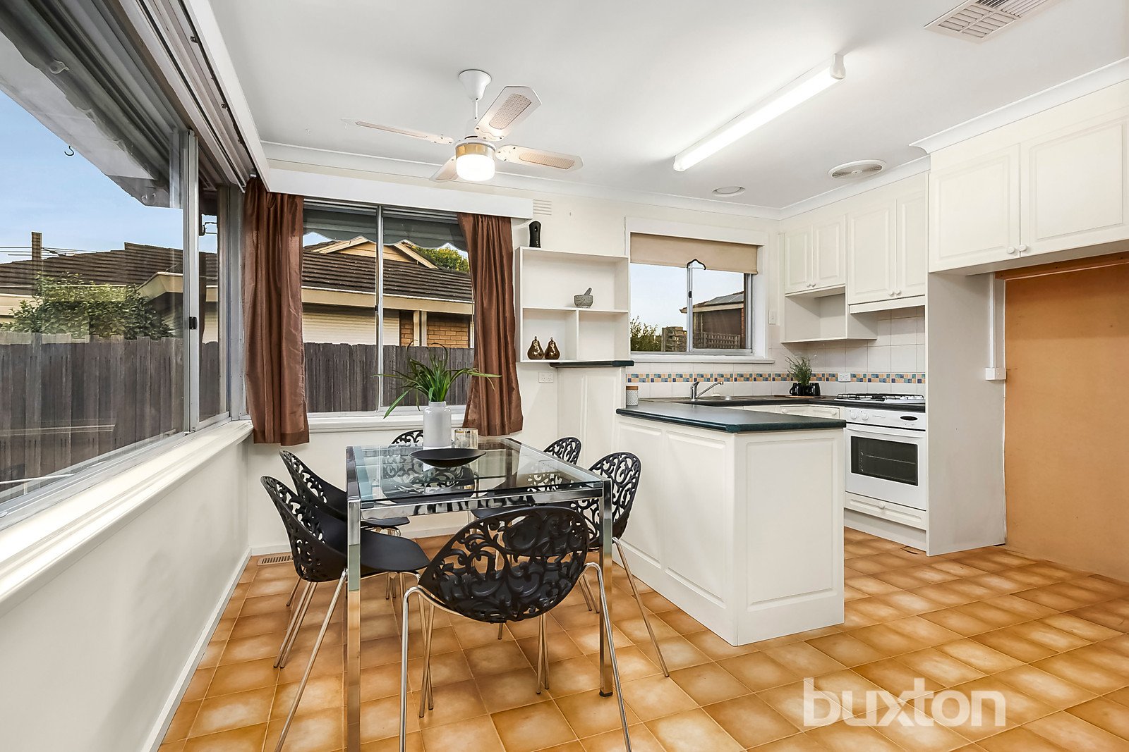 Gallery: 16 Aruma Court