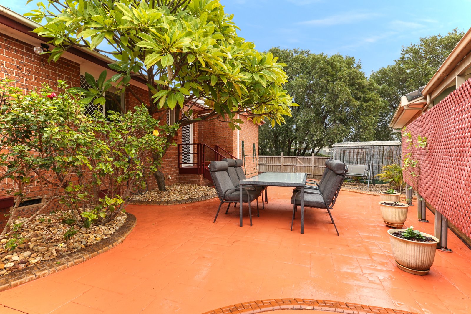 16 Ashmore Crescent KANAHOOKA 7