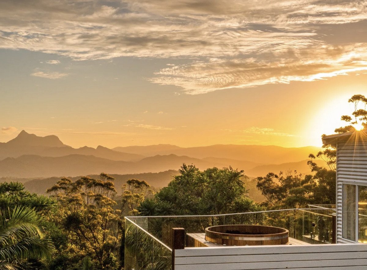 16 Athelstan Terrace Tomewin 2