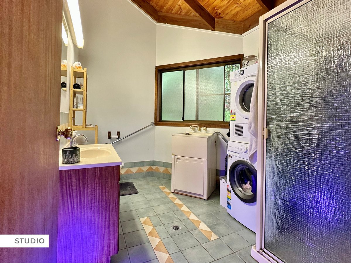 16 Athelstan Terrace Tomewin 23