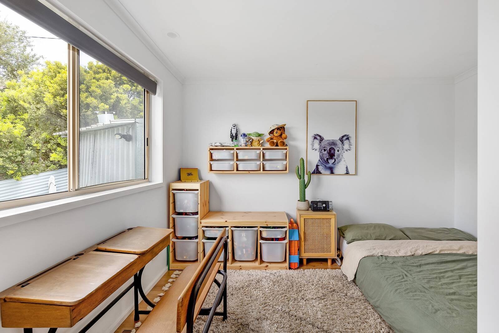 Real Estate and Property in 16 Avondale Court, Rye, VIC