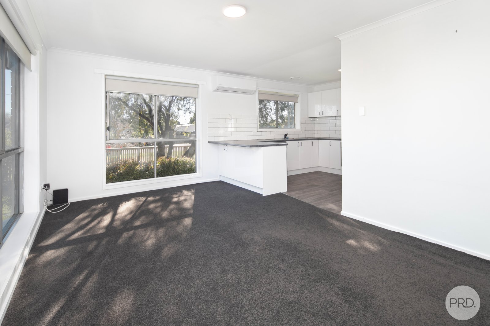 1/6 Bala Street SEBASTOPOL 4