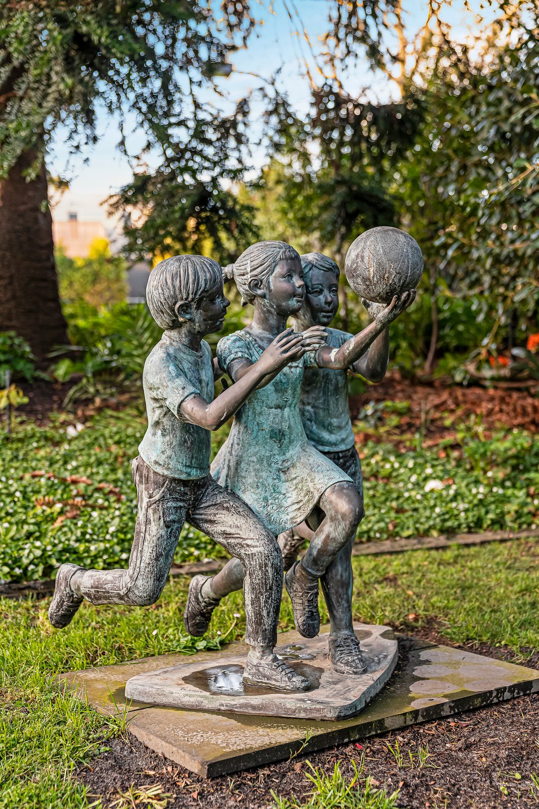 Real Estate and Property in 16 Balwyn Road, Canterbury, VIC