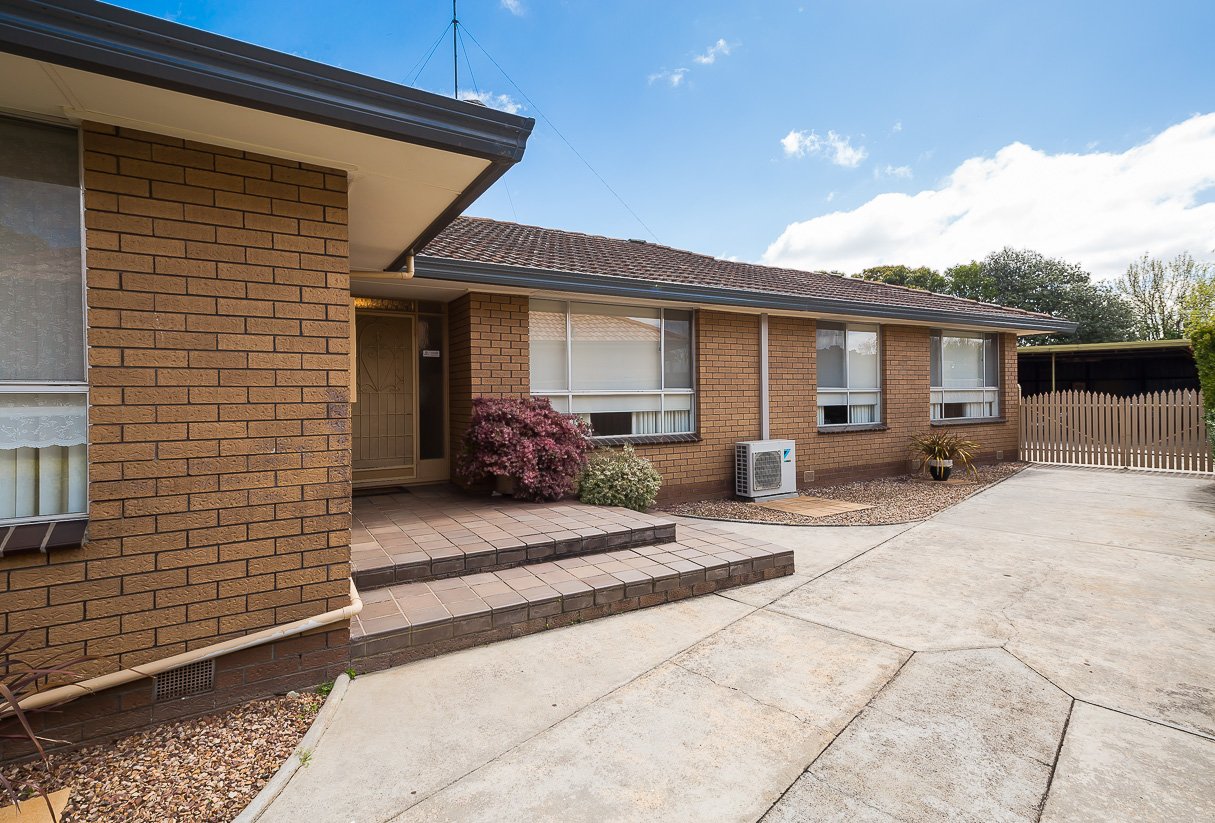 16 Balyarta Street ALFREDTON 2