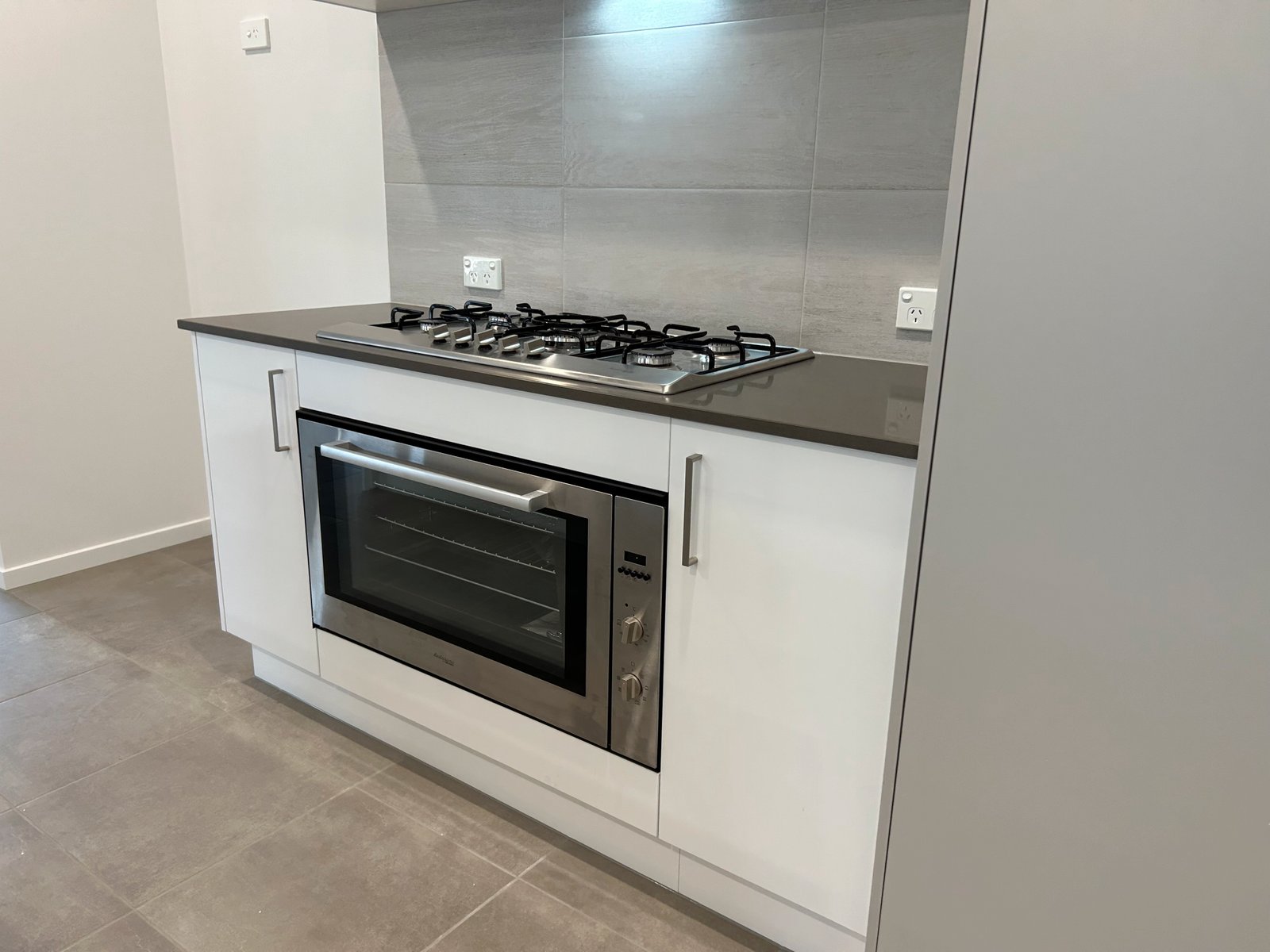 16 Bangalay St  Heddon Greta 4