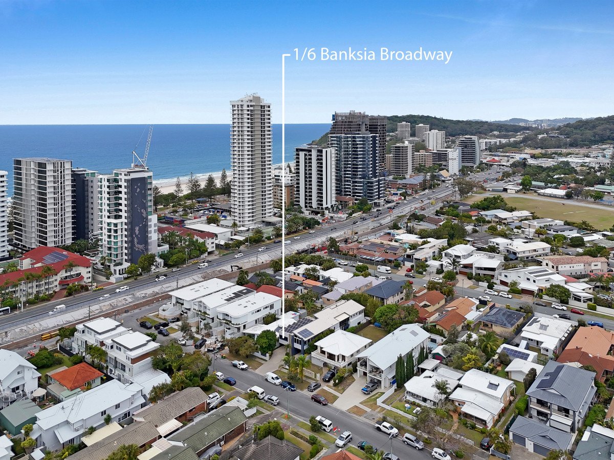 1/6 Banksia Broadway  Burleigh Heads 18