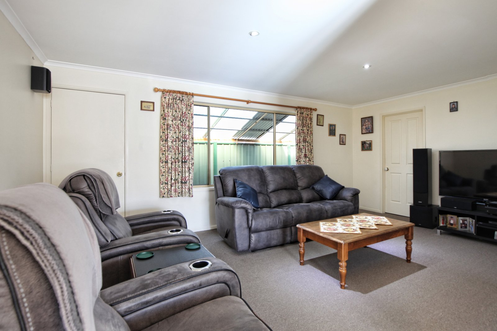 Real Estate and Property in 16 Barbara Street, Woodend, VIC