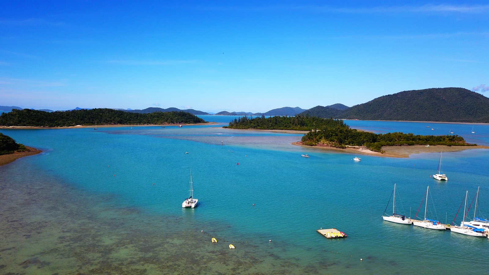 16 Bay Terrace SHUTE HARBOUR 1