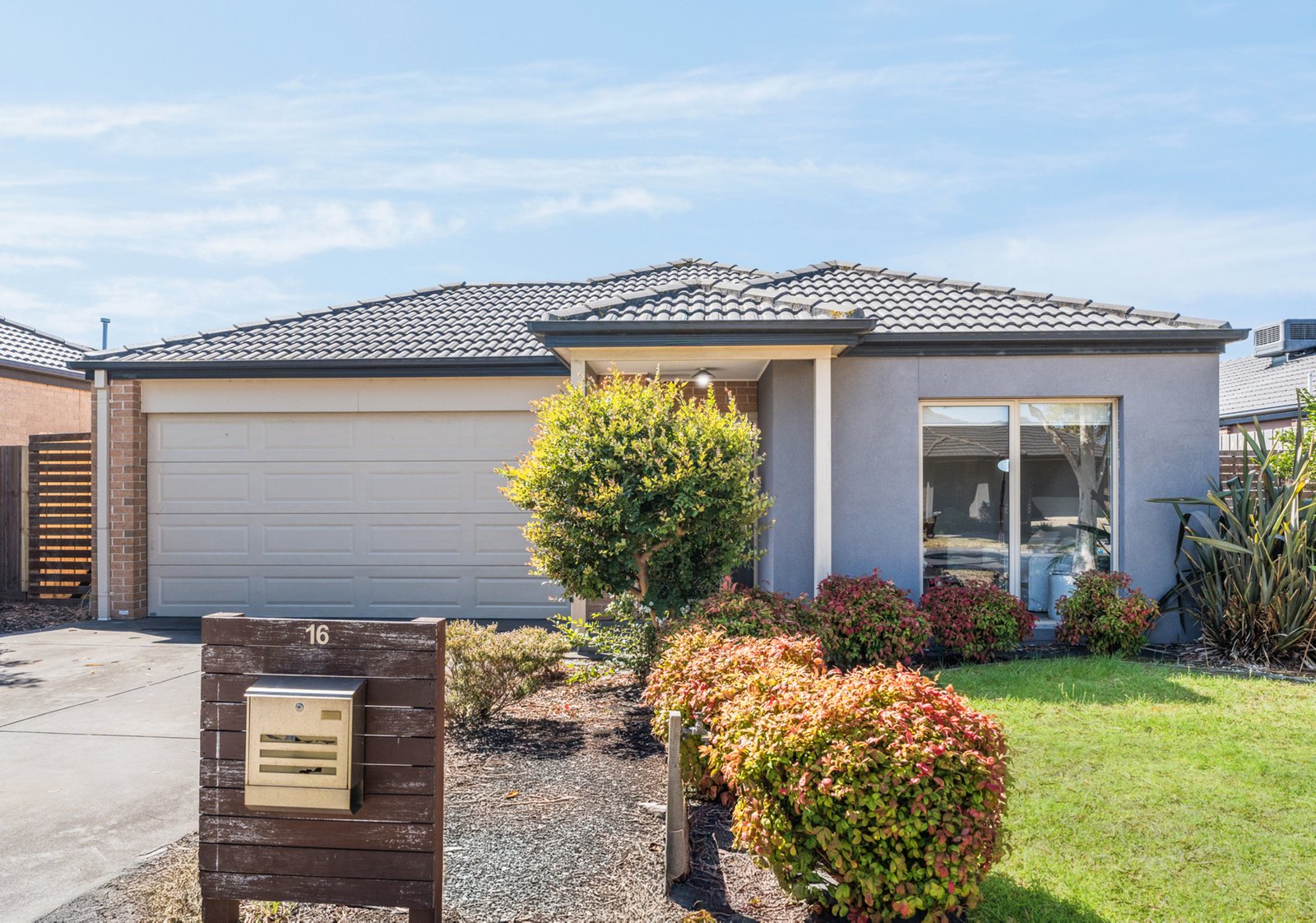 Gallery: 16 Baybrook Avenue
