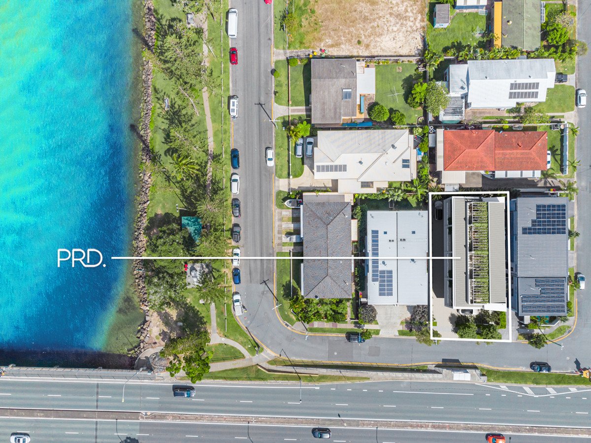 1/6 Beelyu Street Burleigh Heads 11