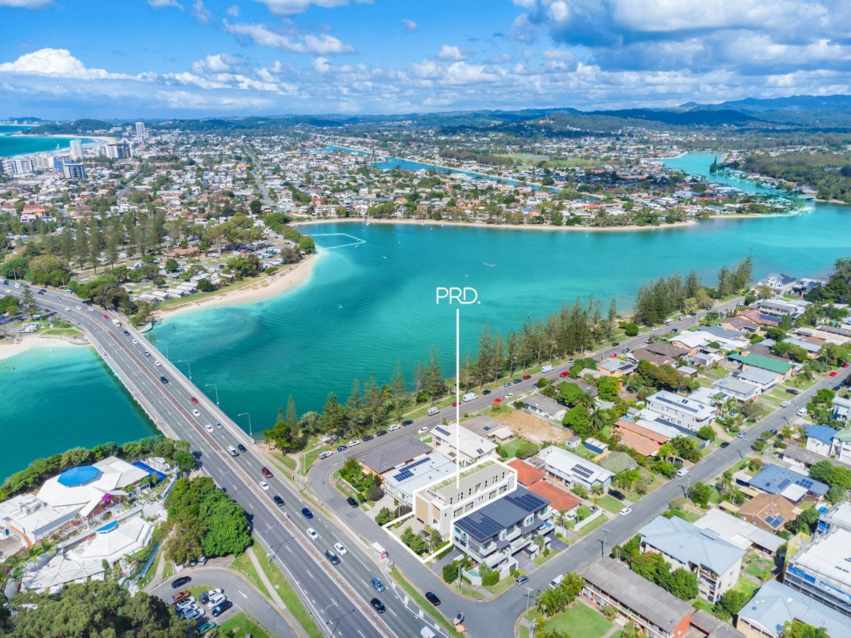 1/6 Beelyu Street Burleigh Heads 12