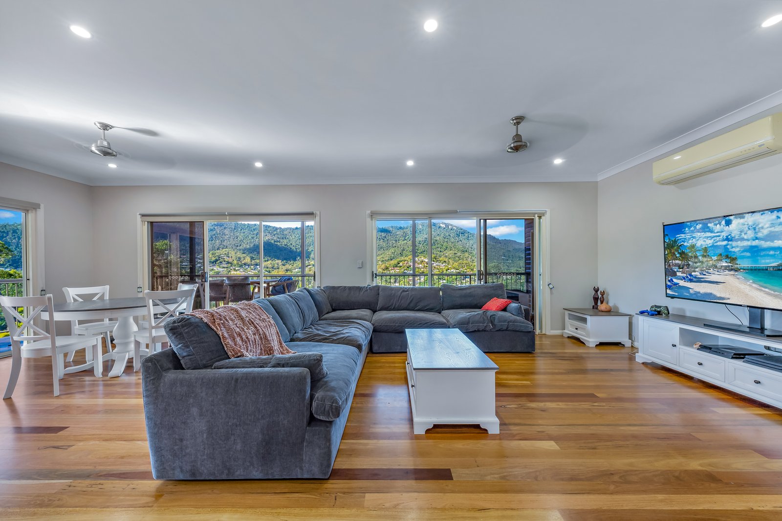 16 Beth Court CANNONVALE 5