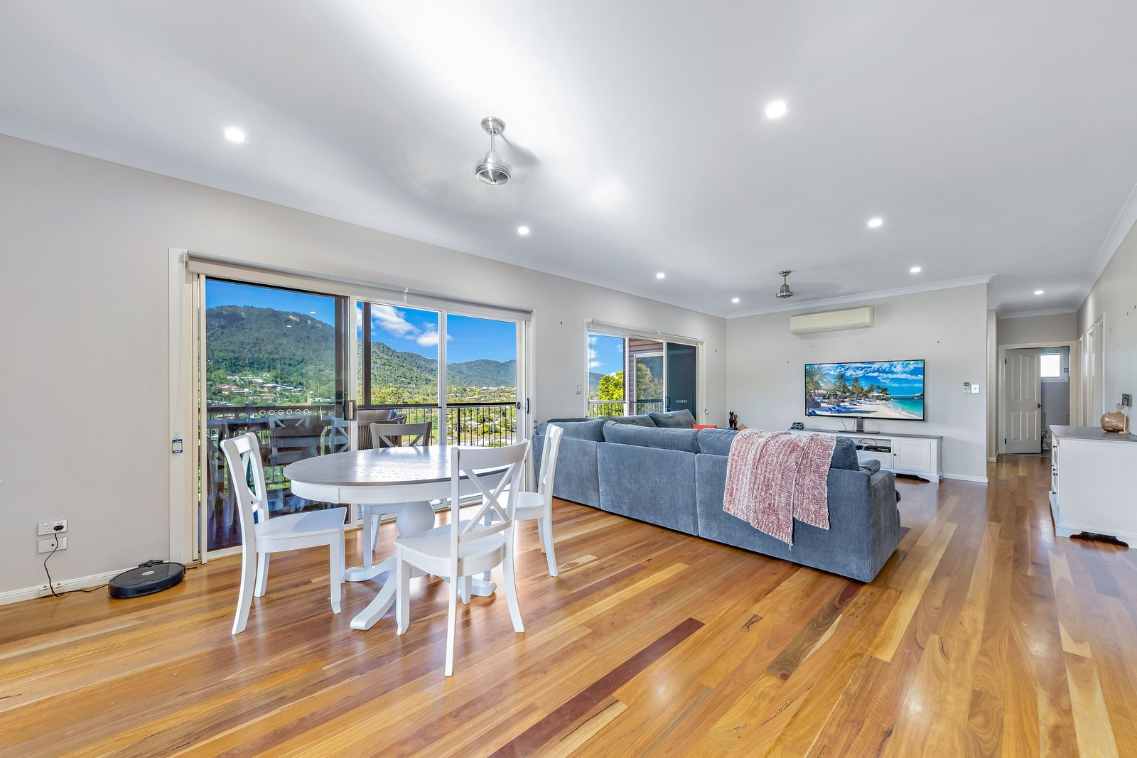 16 Beth Court CANNONVALE 8