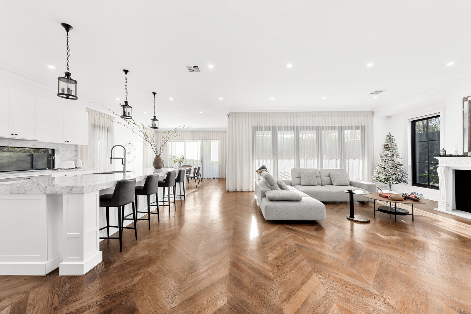 Gallery: 16 Bevan Street