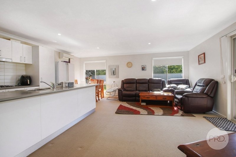 16 Bevington Bend LAVINGTON 2