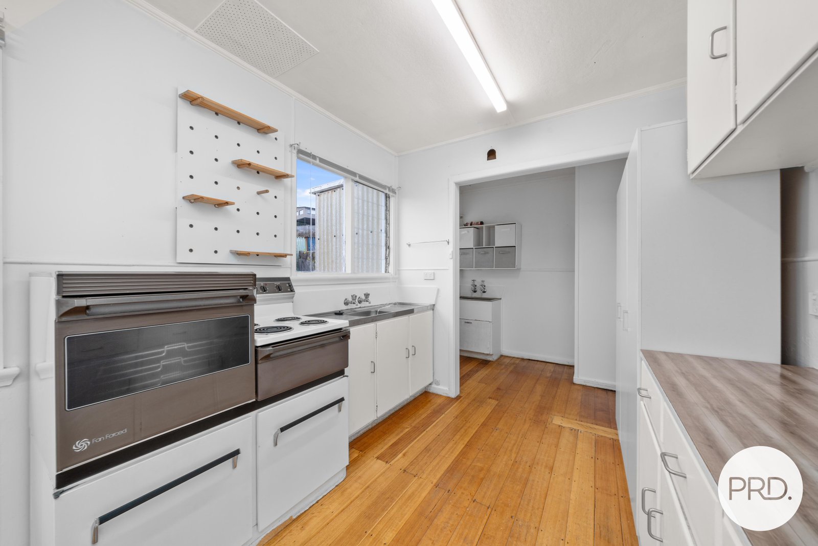 16 Bilinga Street MORNINGTON 5