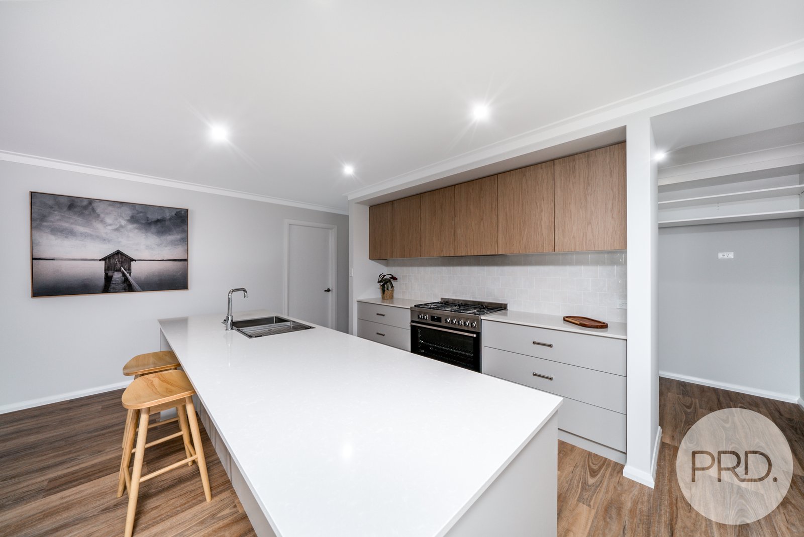 16 Bondi Crescent GOBBAGOMBALIN 14