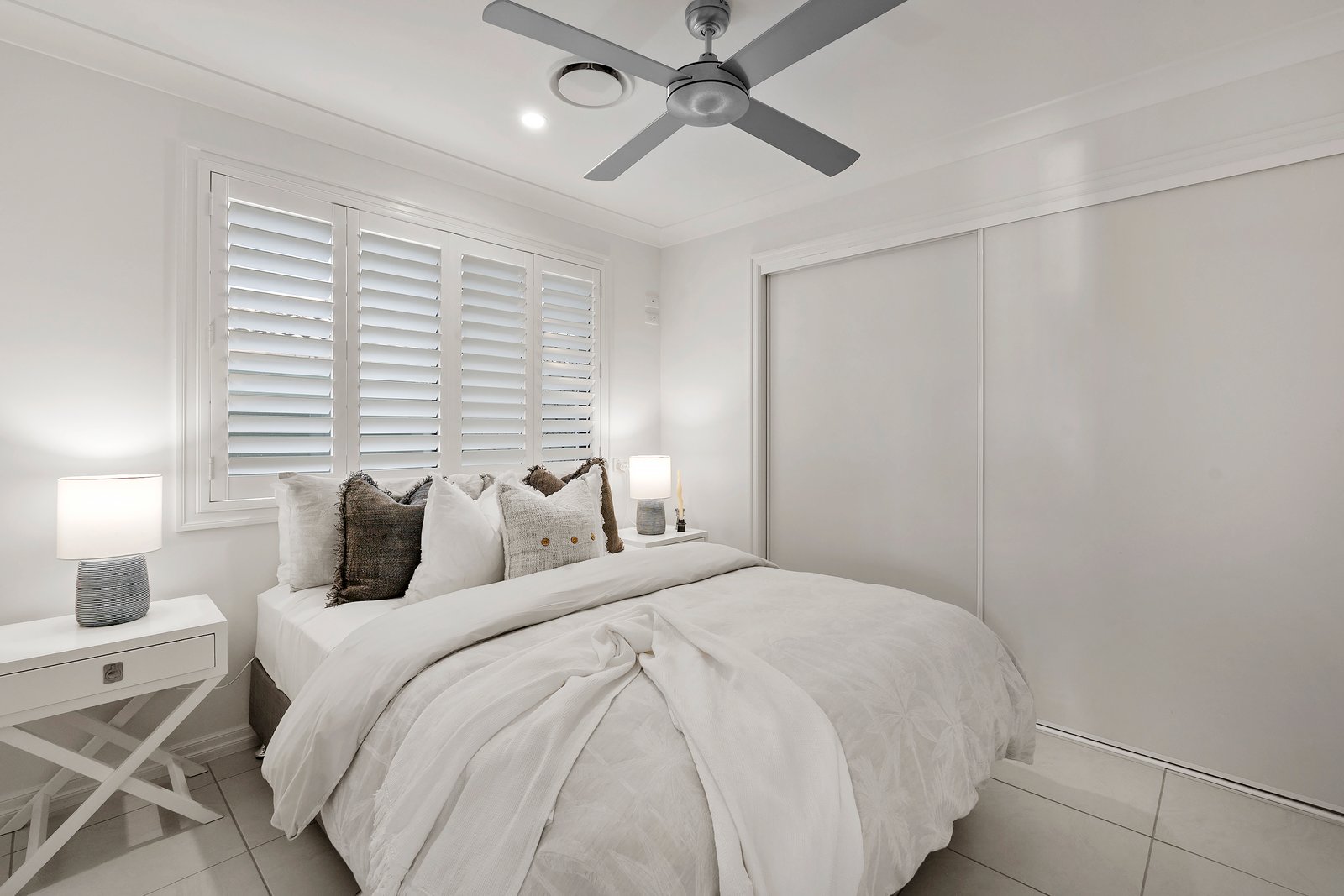 16 Bosun Blvd  BANORA POINT 8