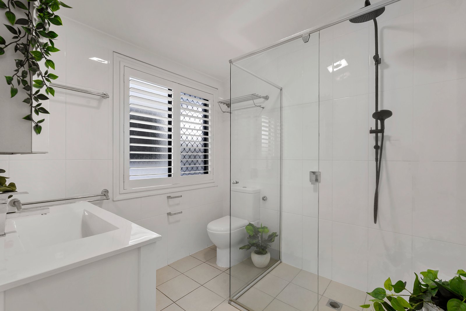 16 Bosun Blvd  BANORA POINT 9