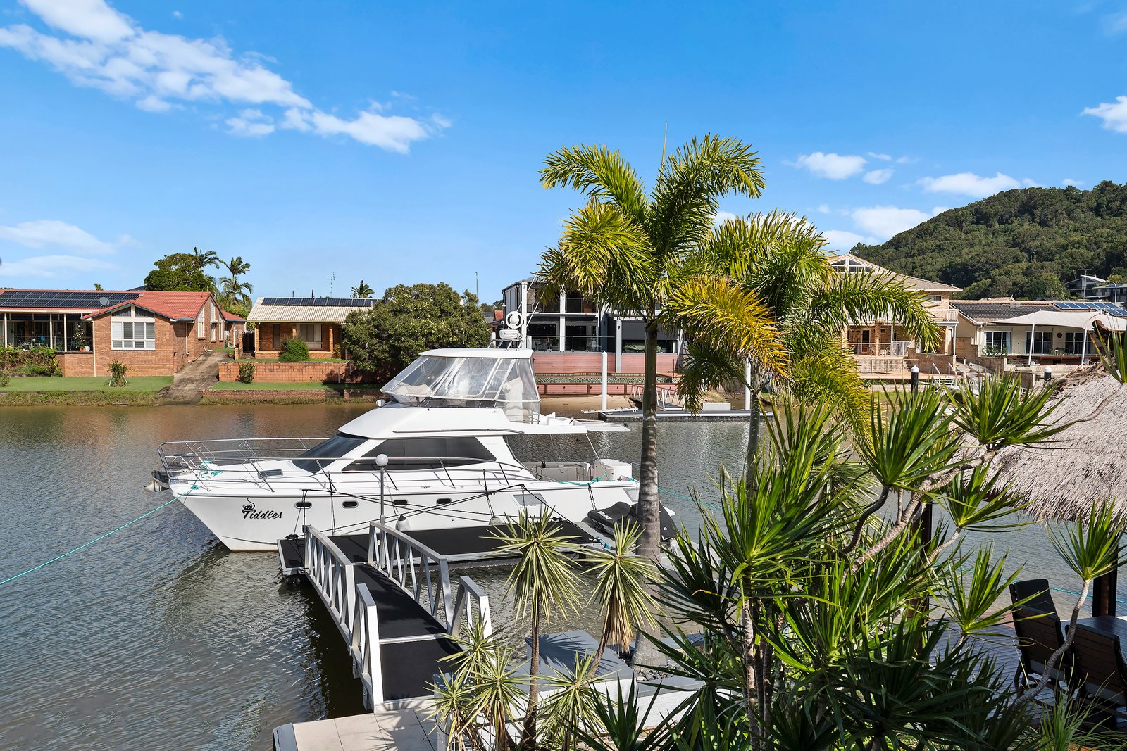 16 Bosun Blvd  BANORA POINT 16
