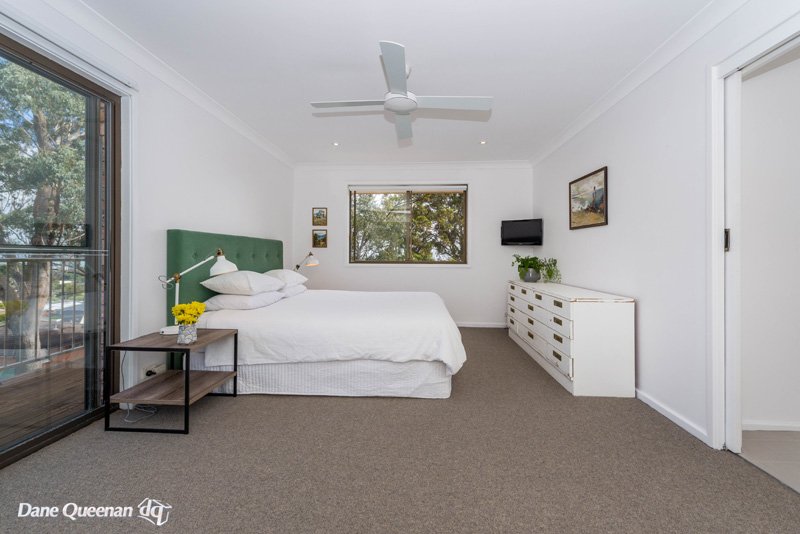 16 Bourne Boulevard NELSON BAY 9