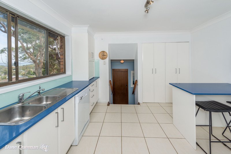 16 Bourne Boulevard NELSON BAY 15