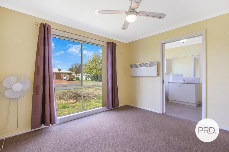 16 Bowler Street HOLBROOK 5