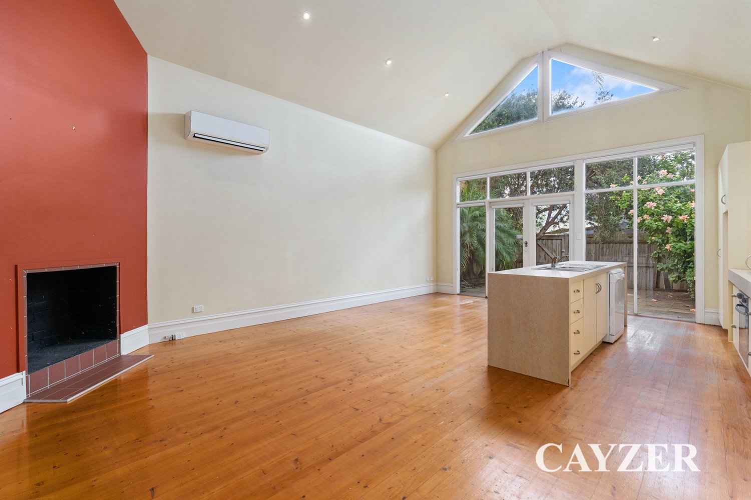 Gallery: 16 Bridge Street