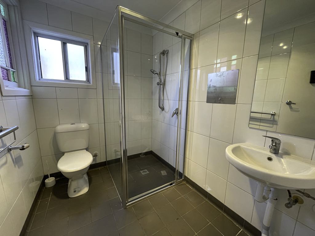 16 Bridge Street TUMBARUMBA 12