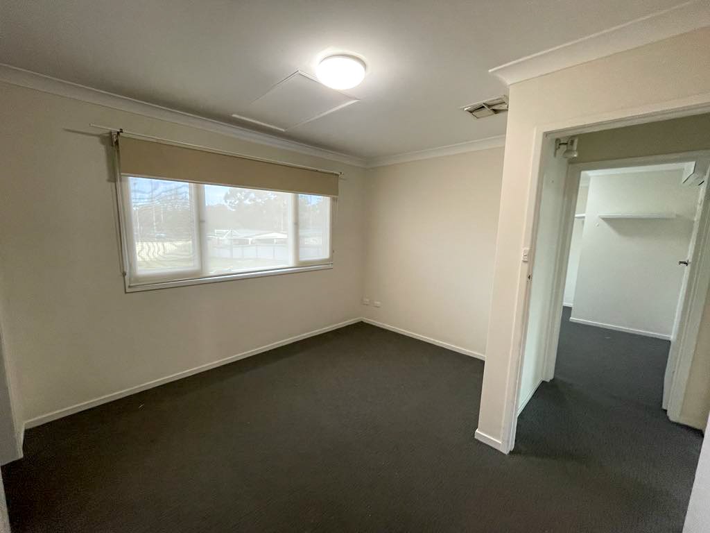 16 Bridge Street TUMBARUMBA 11