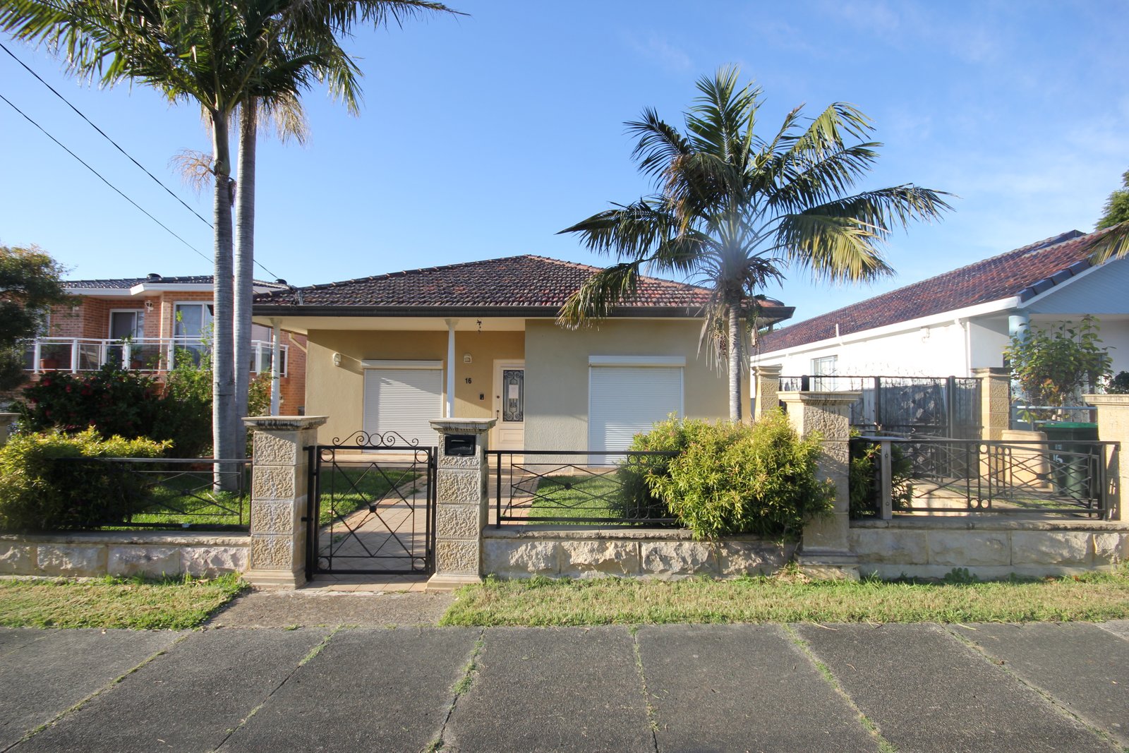 16 Brighton Street KOGARAH BAY 19