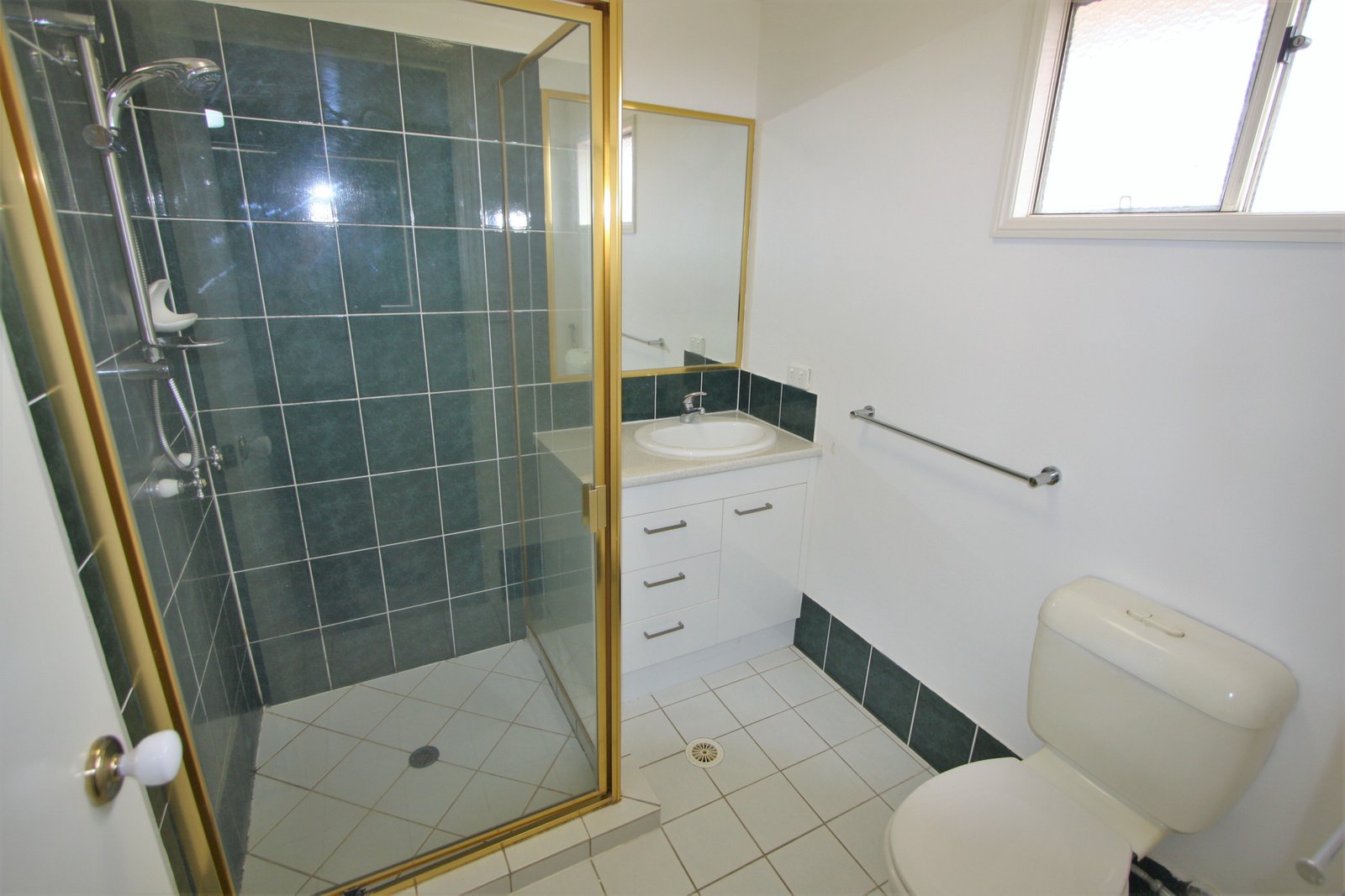 16 Brittany Drive OXENFORD 12