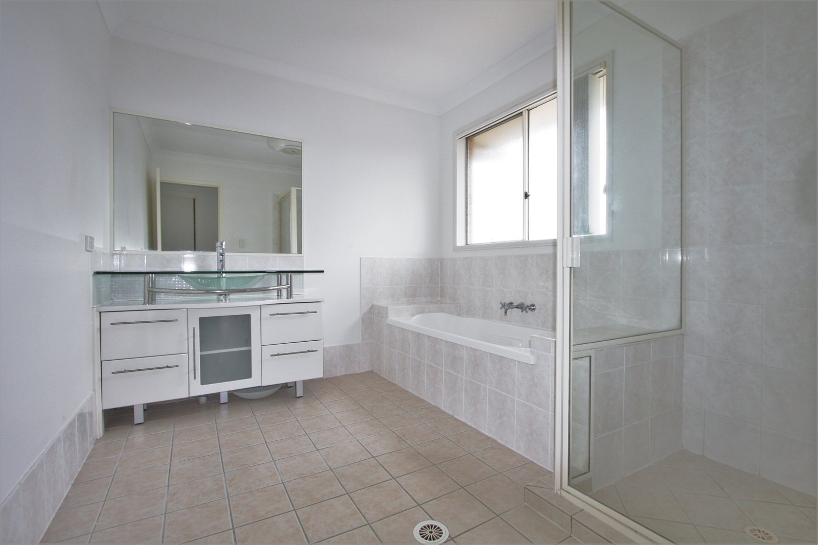 16 Brittany Drive OXENFORD 15