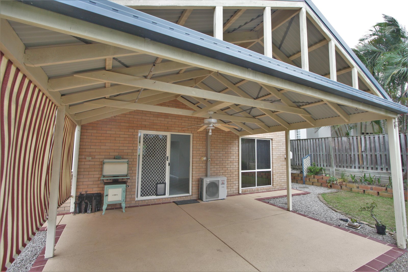 16 Brittany Drive OXENFORD 24