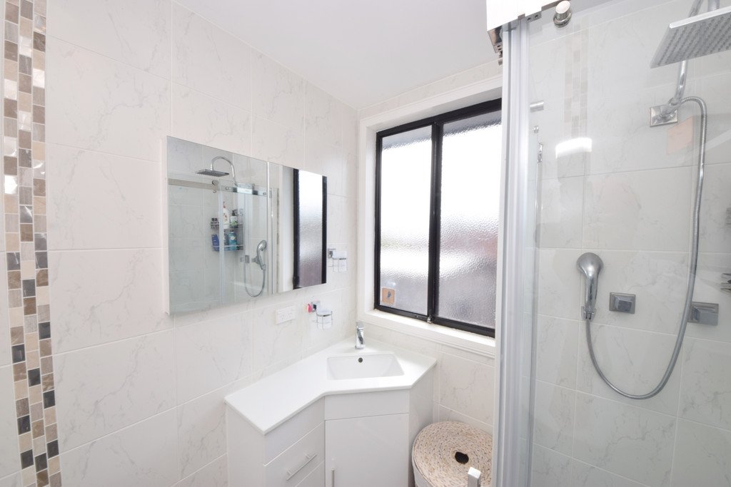 16 Bromley Street BRIDGEWATER 10