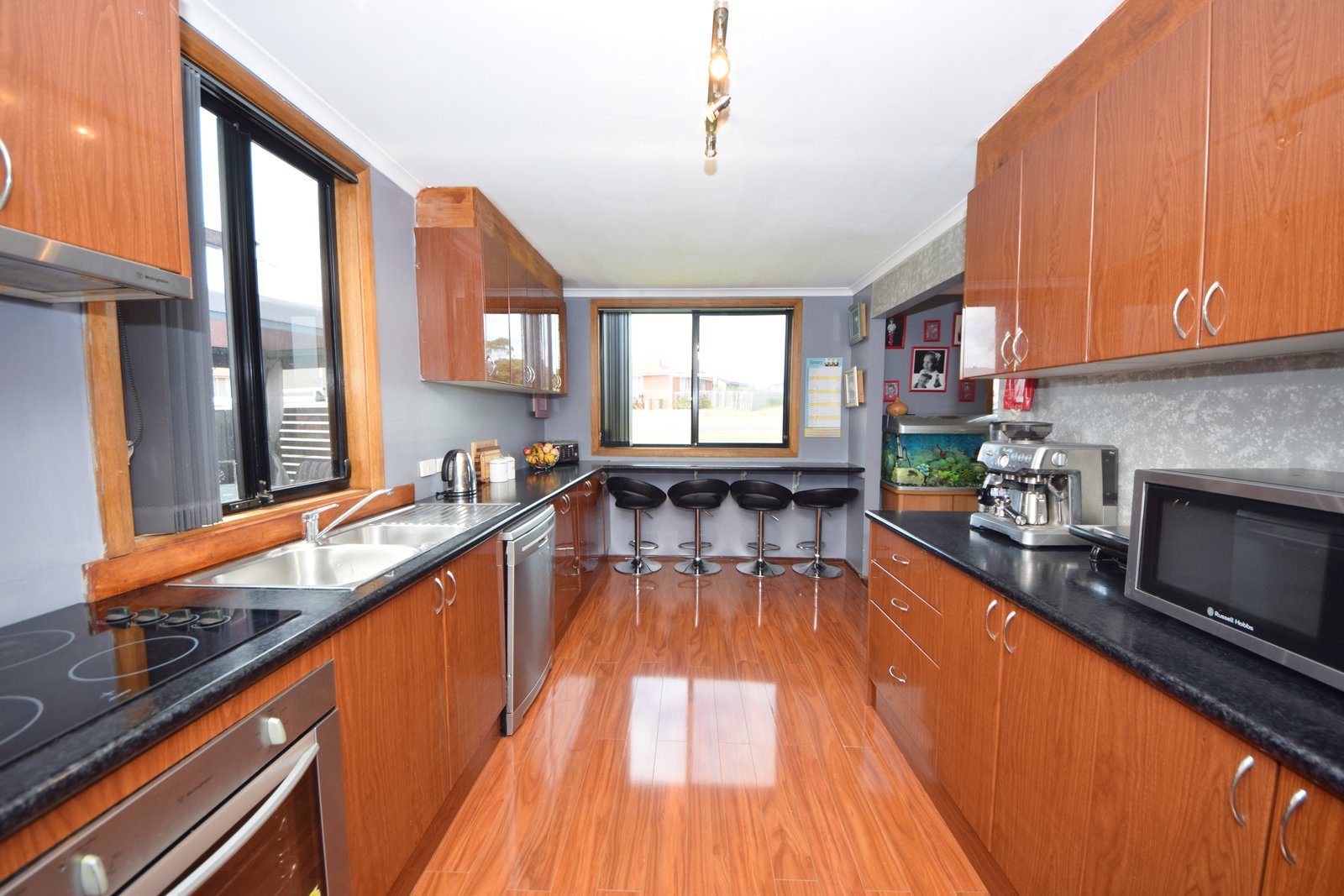 16 Bromley Street BRIDGEWATER 8