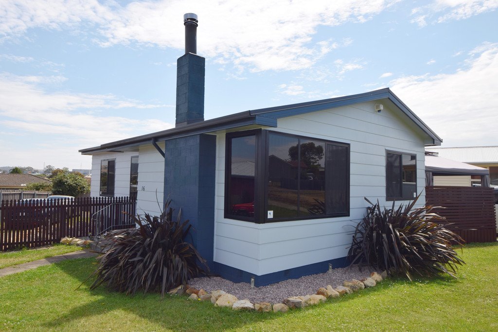 16 Bromley Street BRIDGEWATER 1