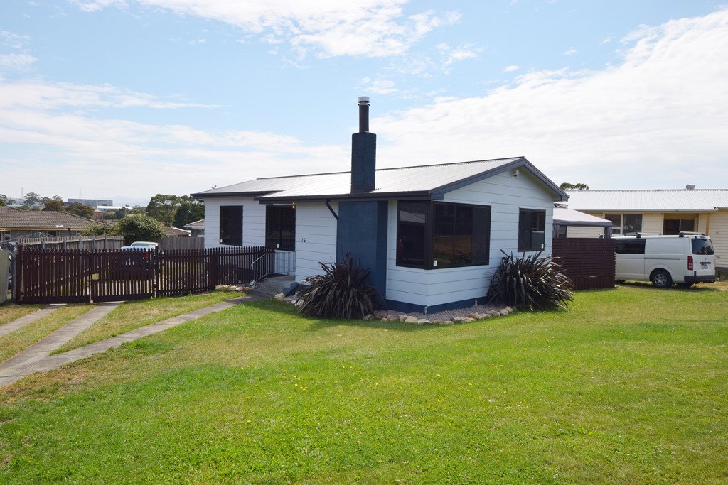 16 Bromley Street BRIDGEWATER 2