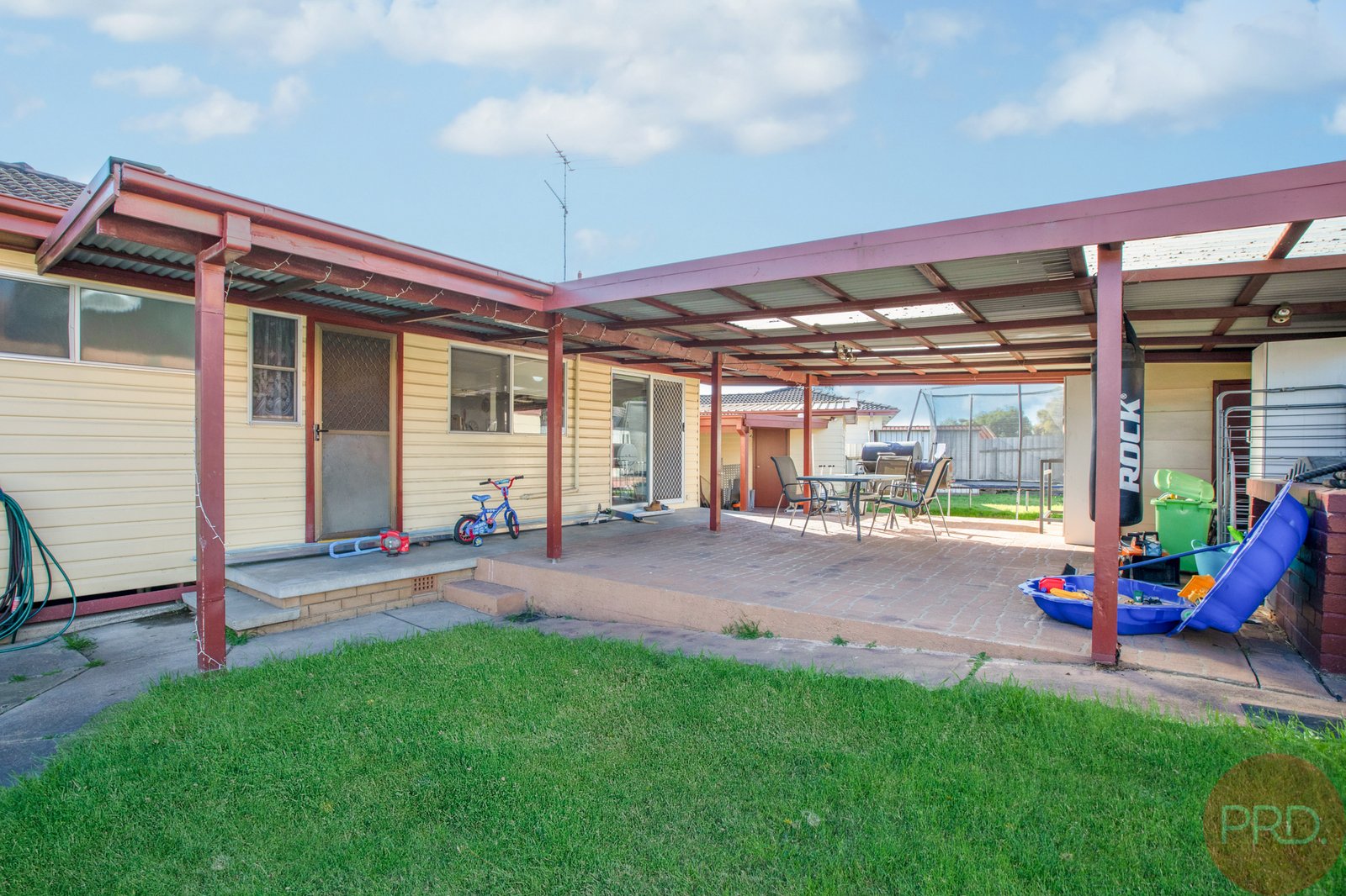 16 Buffier Crescent RUTHERFORD 14