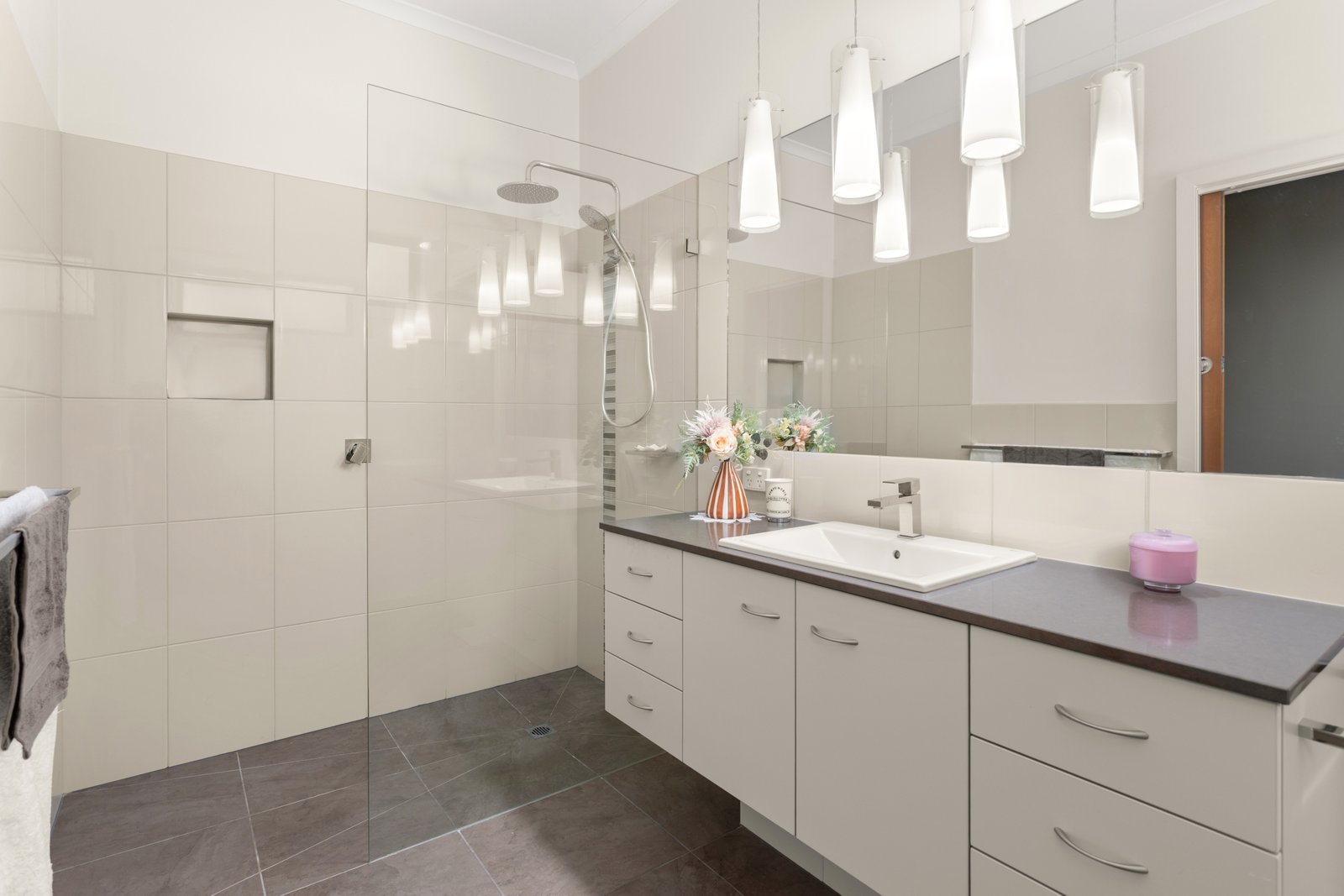Gallery: 16 Bullarto Street