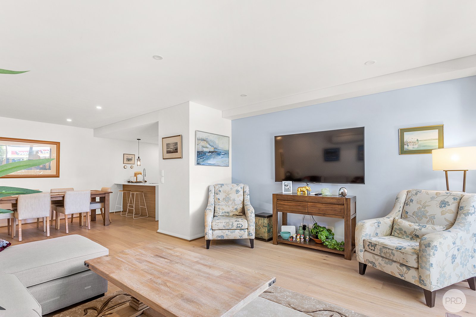 1/6 Bullecourt Street SHOAL BAY 1