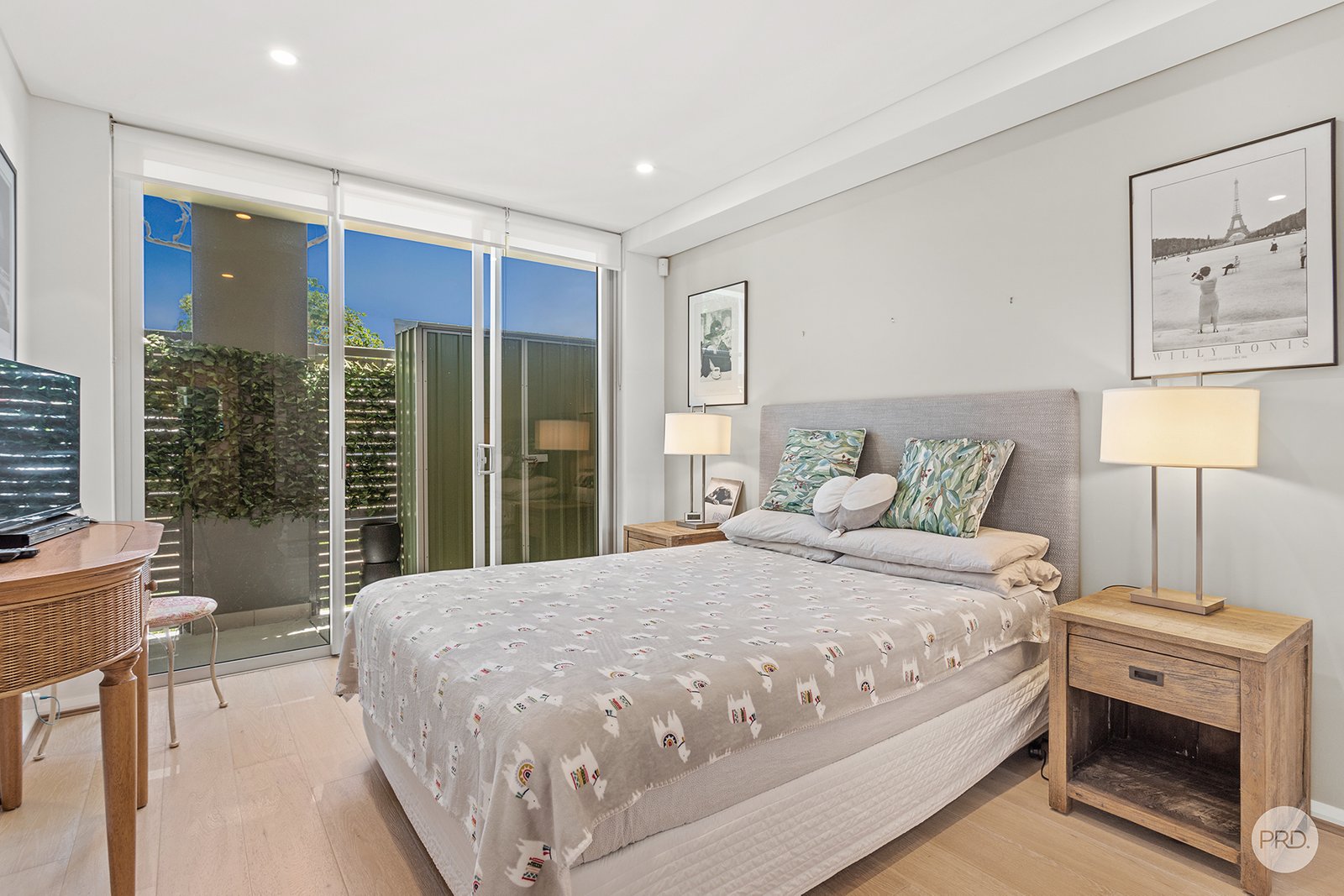 1/6 Bullecourt Street SHOAL BAY 9